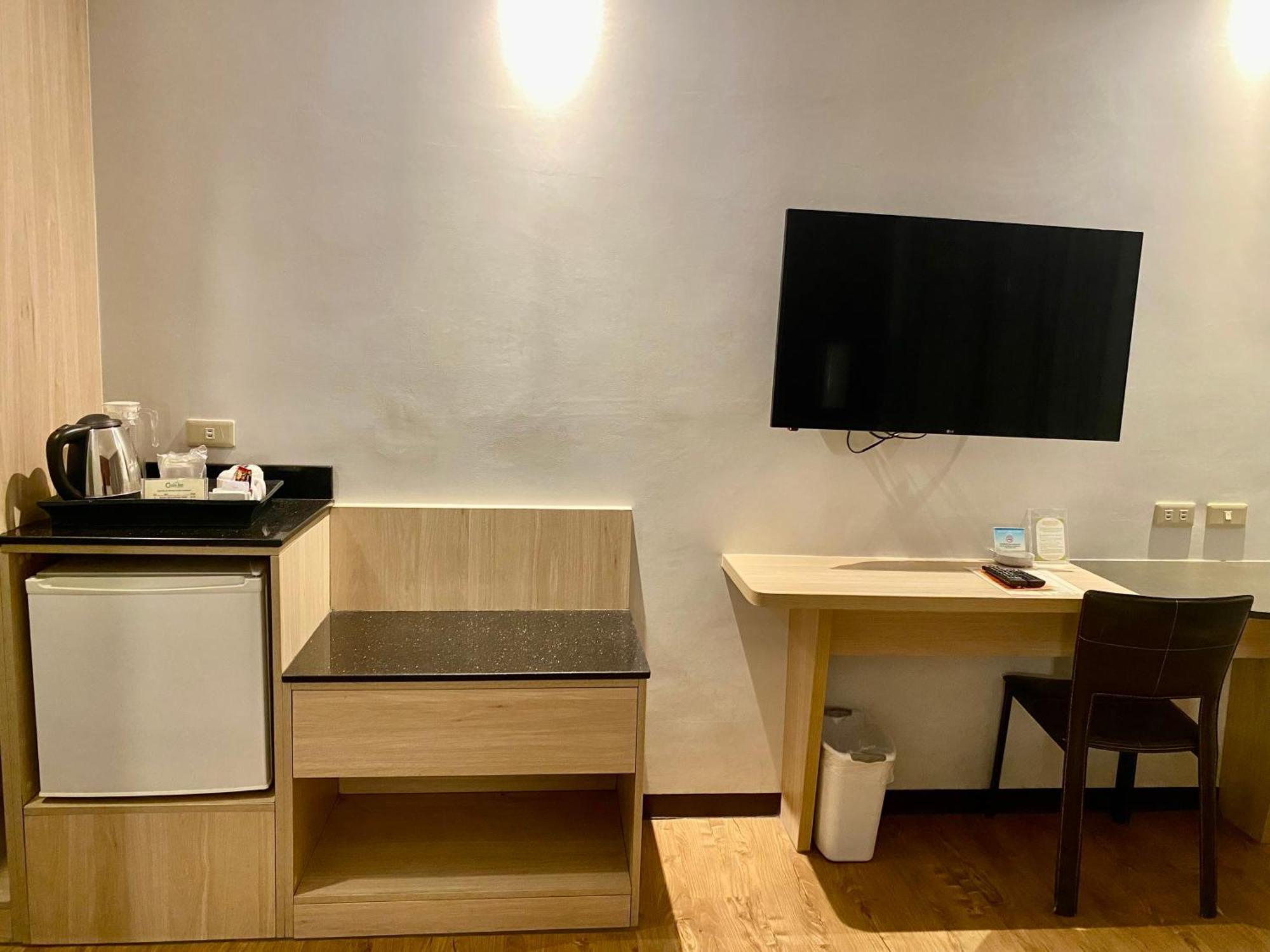 Circle Inn Hotel And Suites Bacolod Luaran gambar