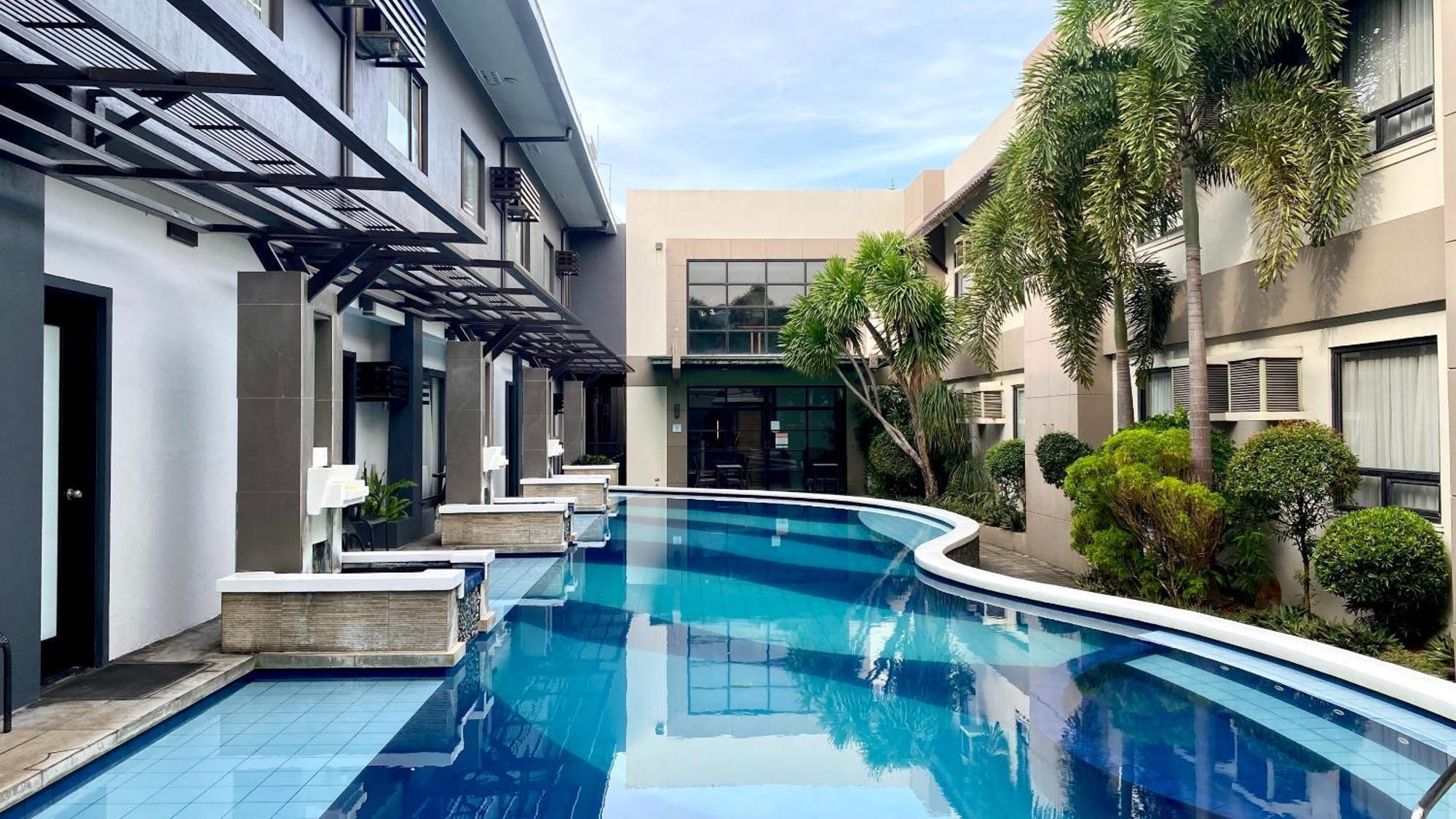 Circle Inn Hotel And Suites Bacolod Luaran gambar