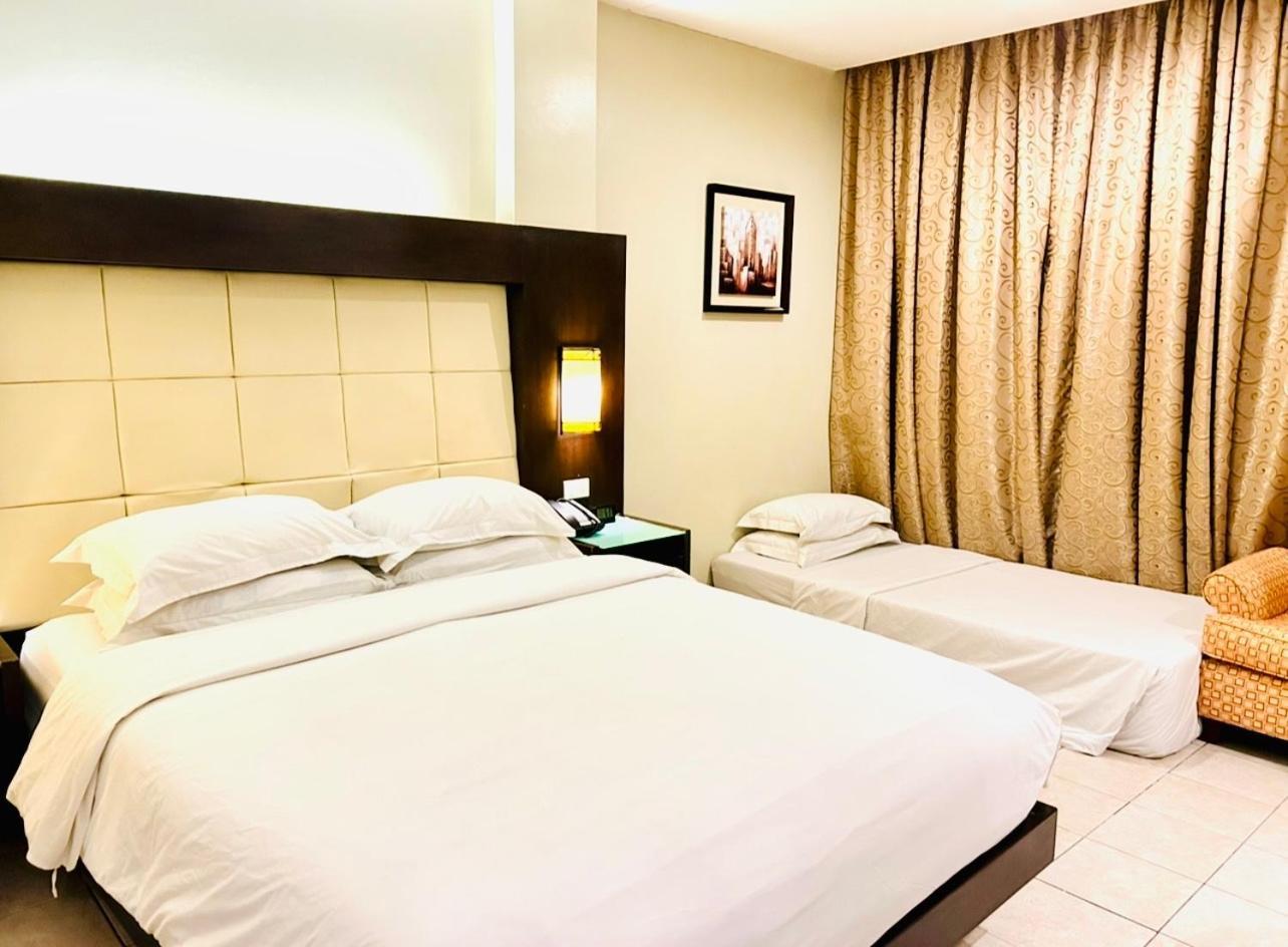Circle Inn Hotel And Suites Bacolod Luaran gambar